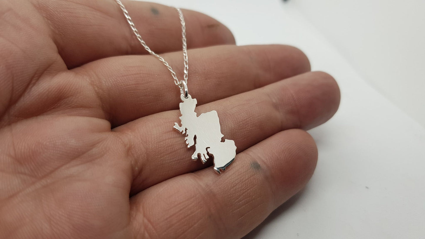 Scotland pendant