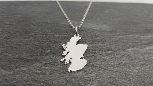 Scotland pendant